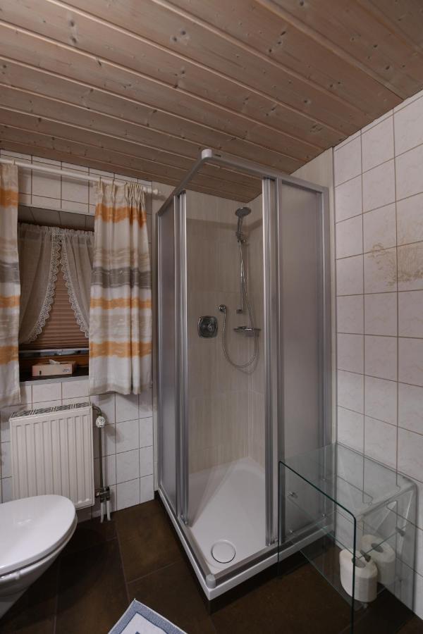 Holzschnitzers Appartements Ehrwald Exterior photo